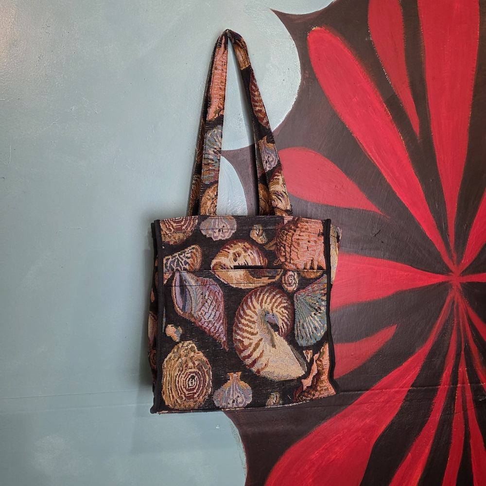 Black Shell Patterned Tote Bag